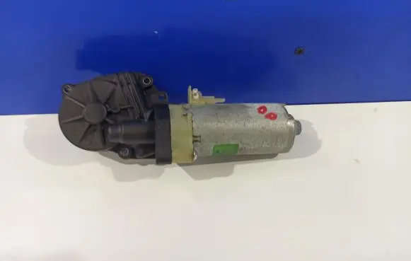 Seat adjustment motor