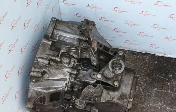 Peugeot RCZ Manual 5 speed gearbox 20EA20