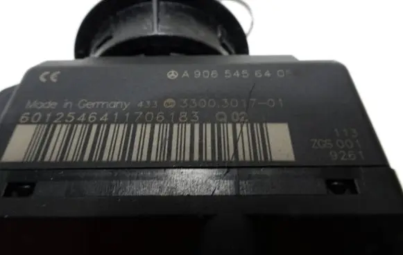 Mercedes-Benz Sprinter W906 Ignition lock A9065456408 3300301701 60124546411706183