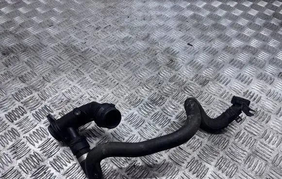Mercedes-Benz GLC X253 C253 Engine coolant pipe/hose A6512001051