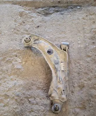 Citroen C4 Grand Picasso Front lower control arm/wishbone