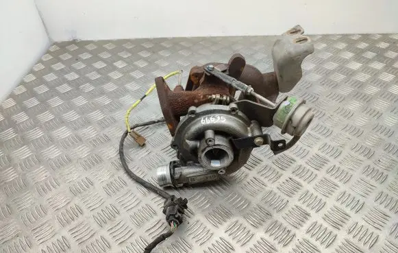 Opel Vivaro Turbo 7956371