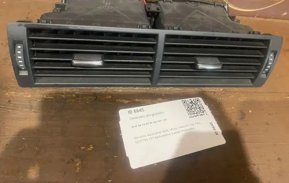 Audi A4 S4 B7 8E 8H Dash center air vent grill 8E0820951H