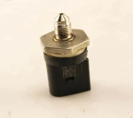 Fuel pressure sensor