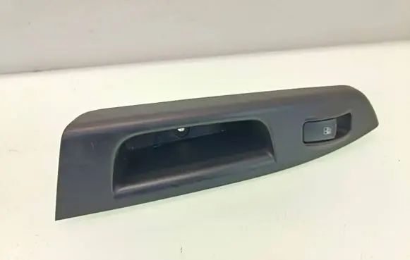 Hyundai Getz Electric window control switch 935801C020