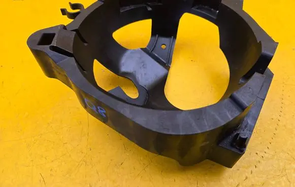 Audi Q8 Other engine bay part 4M0121412E