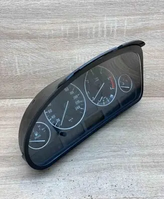 BMW 5 E39 Speedometer (instrument cluster) 6914914 110008735 FORDIESELLHD