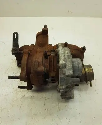 Volkswagen Polo Turbo 045145701