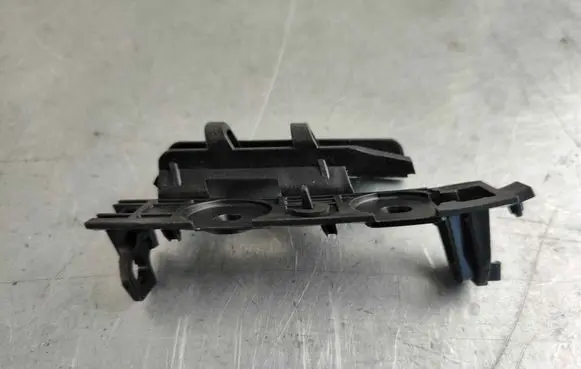 Audi A4 S4 B9 8W Rear bumper mounting bracket 8W5807889