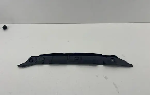 Audi Q3 F3 Fender end trim 83A821112A