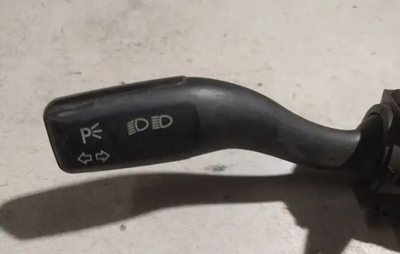 Audi A6 S6 C6 4F Indicator stalk 4E0953513A