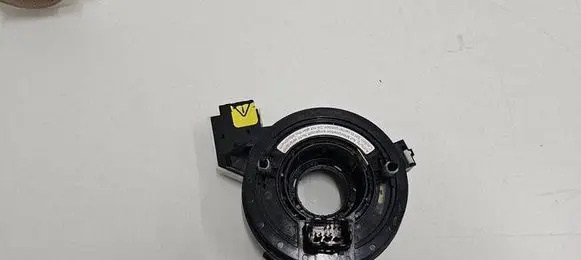 Volkswagen Touran I Airbag slip ring squib (SRS ring) ZWAC29001B 8NB0142B