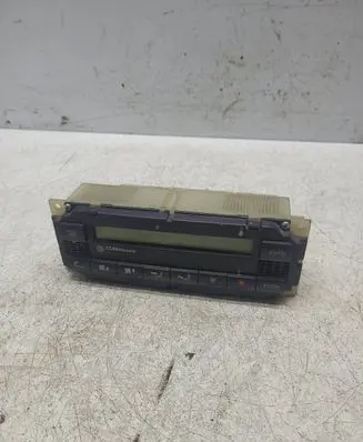 Volkswagen Golf IV Climate control unit
