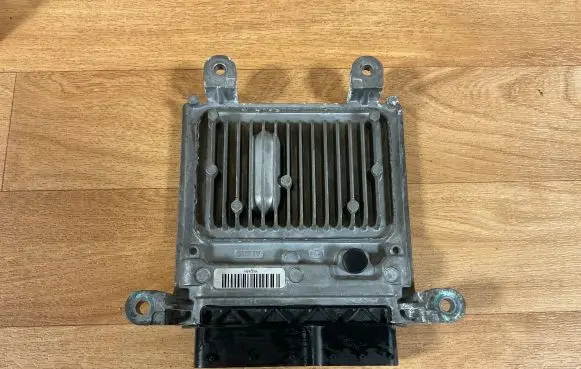 Mercedes-Benz E W212 Engine control unit/module A6511500126 A0054469240 28208056