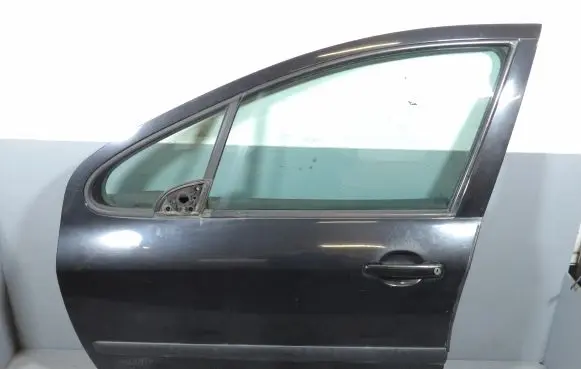 Peugeot 307 CC Front door