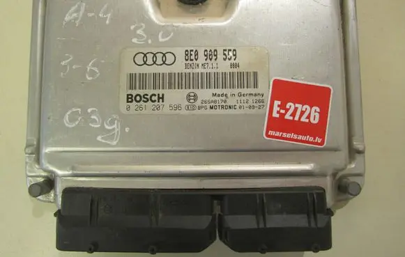 Audi A4 S4 B6 8E 8H Engine control unit/module 8E0909559
