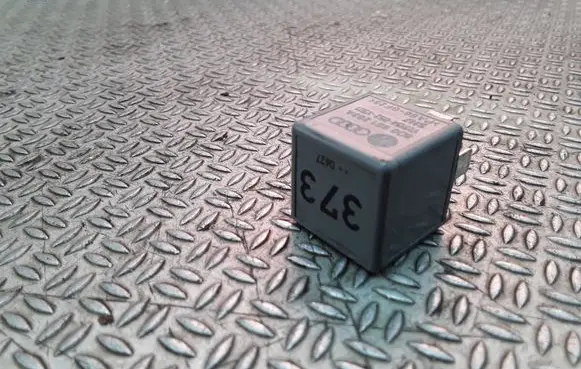 Audi A6 S6 C6 4F Other relay 8D0951253A