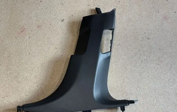 Porsche Panamera (971) (B) pillar trim (bottom) 971867240 971868090