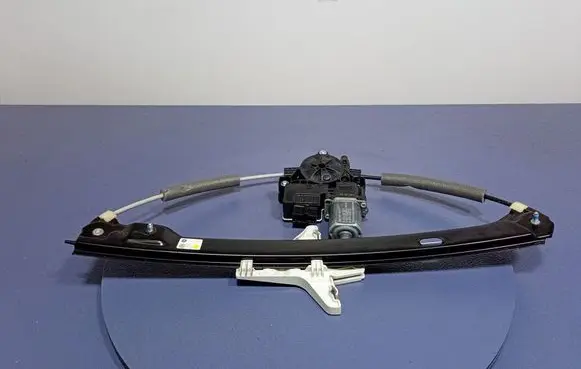 Skoda Superb B8 (3V) Rear door window regulator with motor 3V0839462