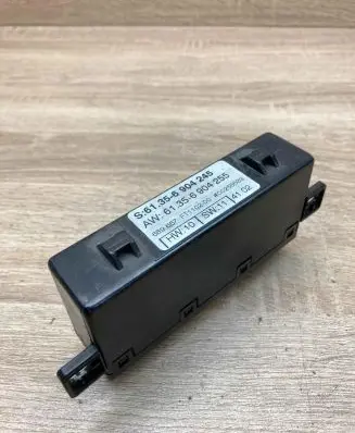 BMW 5 E39 Door control unit/module 6904245 6904255 Black
