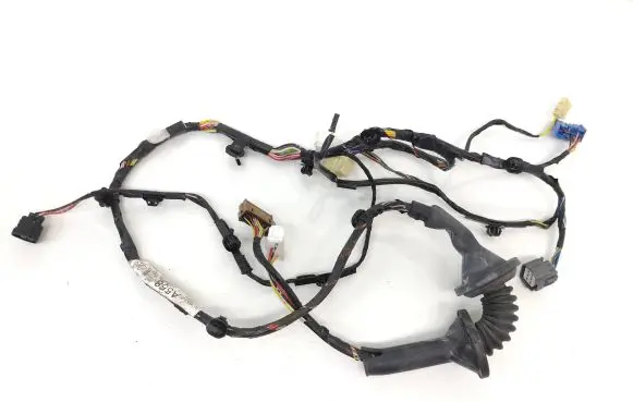 Mitsubishi Lancer VIII Front door wiring loom 8512A558