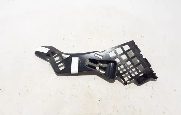 Mercedes-Benz CLA C117 X117 W117 Front bumper mounting bracket A1178856300