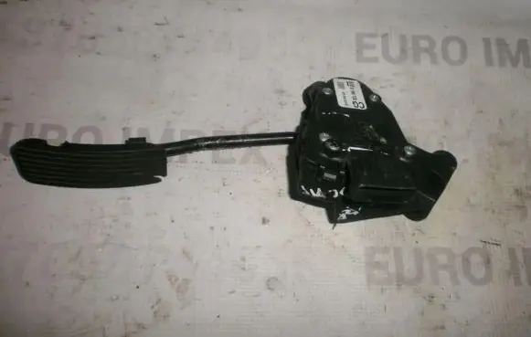 Opel Vectra C Accelerator throttle pedal 9186726cg