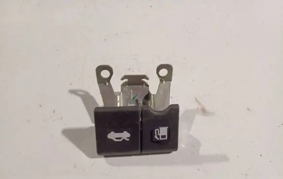 Engine bonnet (hood) release handle