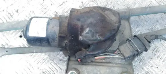 Peugeot 406 Wiper motor