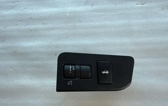 Toyota GT 86 Tailgate handle with camera