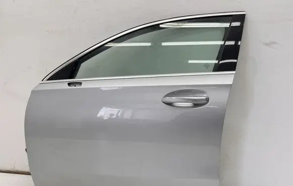 Mercedes-Benz A W177 Front door 