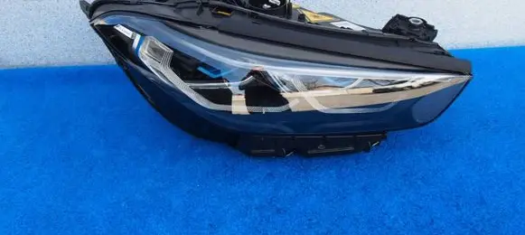 BMW 8 G14 Headlight/headlamp 8082644