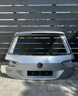 Volkswagen Tiguan Truck tailgate 