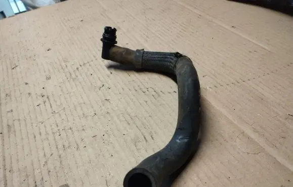Chrysler Town & Country V Air intake hose/pipe