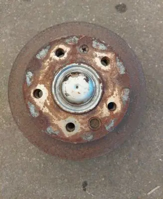 Mercedes-Benz Sprinter W901 W902 W903 W904 Front wheel hub spindle knuckle A9063303620