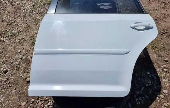 Rear door