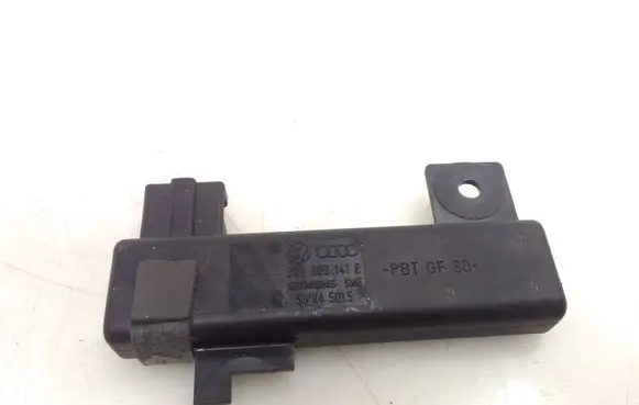 Interior comfort aerial antenna