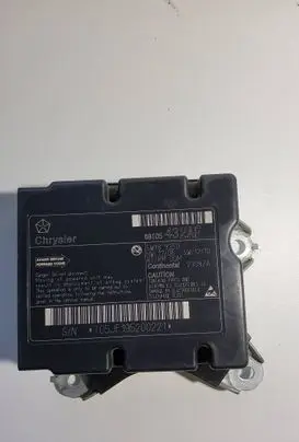 Chrysler Town & Country V Airbag control unit/module 68105432AF 5WY89350 T0EJF195200221