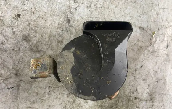 Volvo V70 Horn signal