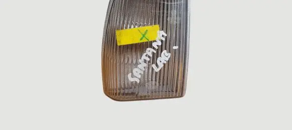 Volkswagen Santana Front indicator light 42637R6 P25-1 325953042