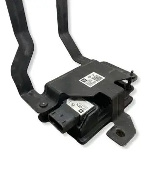 Opel Insignia A Distronic sensor radar 23438076 28419101X 4280762152110038