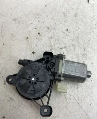 Cupra Formentor Front door window regulator motor 5Q0959802C