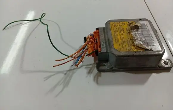 Airbag control unit/module