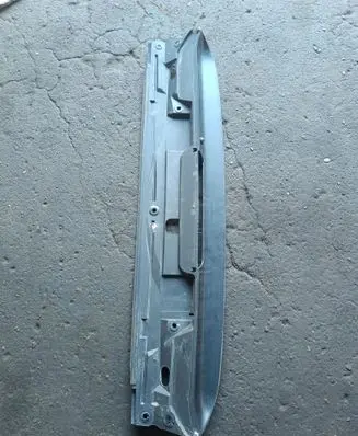 Tailgate/trunk spoiler