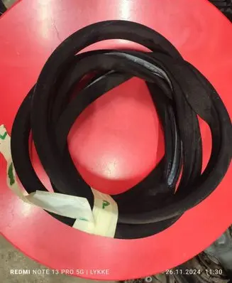 Mercedes-Benz C AMG W204 Front door rubber seal A2046970351