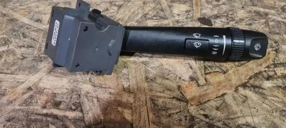 Volvo S80 Wiper control stalk 30768099