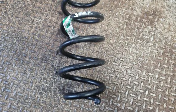 Dodge Challenger Front coil spring 05168883AC