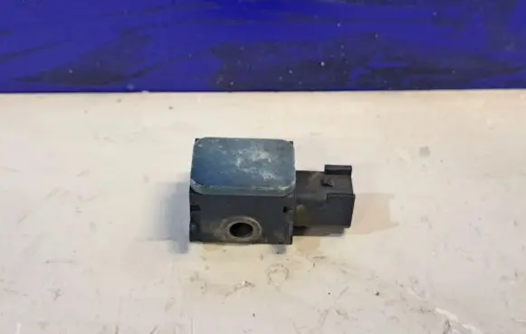 Jaguar XF X250 Airbag deployment crash/impact sensor 8X2314B006AA