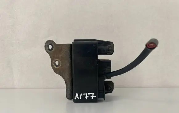 Mercedes-Benz C W203 Glow plug pre-heat relay