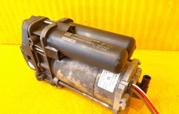 Porsche Panamera (971) Air suspension compressor 971616006G